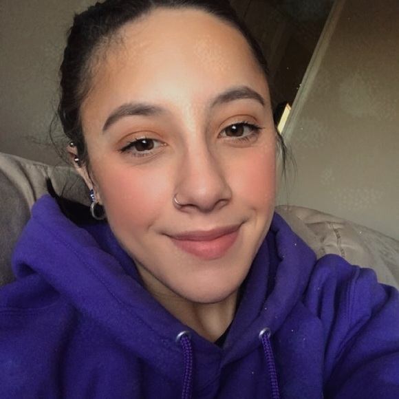 Meet your Posher, Alexandria - Picture 1 of 1